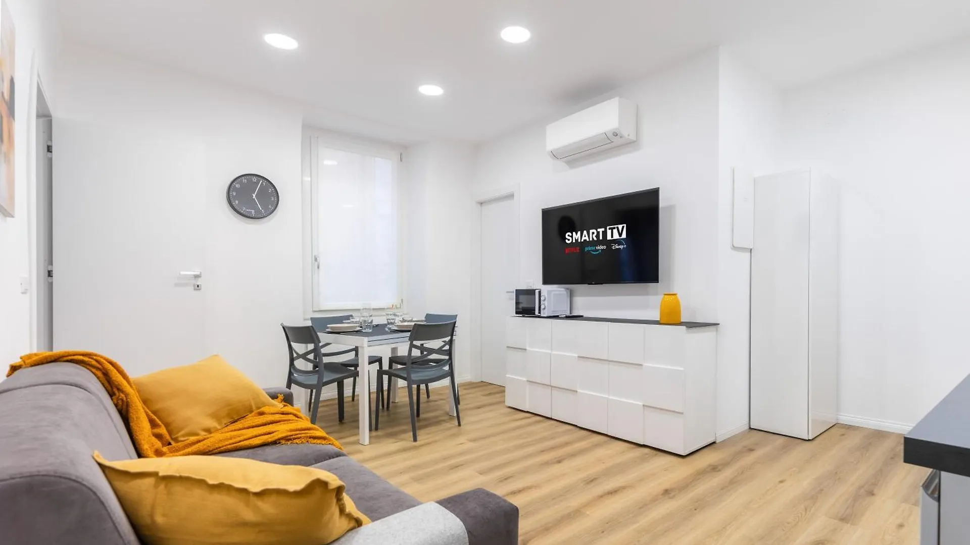 Hostdomus - Azure Loft Free Garage Apartment Loano